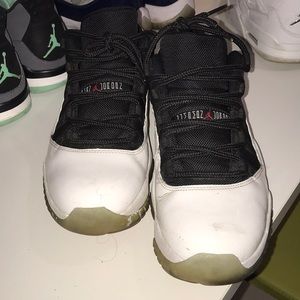 Jordan 11 Retro low reverse concord Sz 9.5